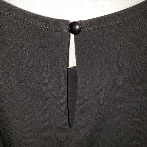 Worthington Blouse - Picture 5 of 5